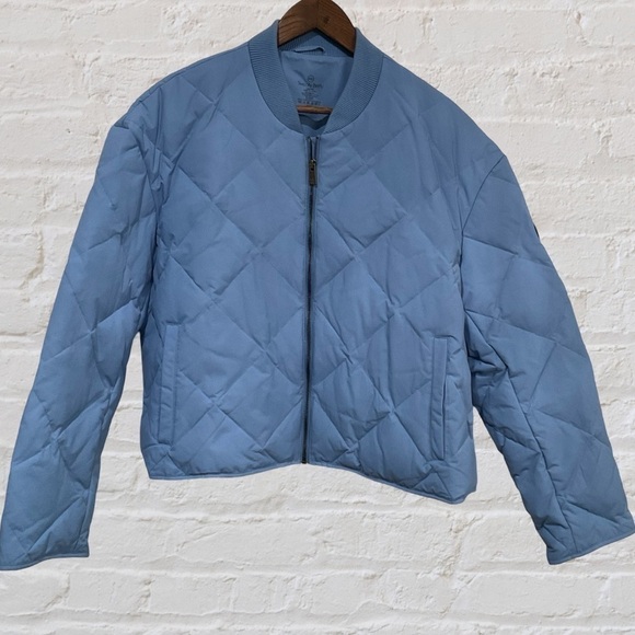 Sweaty Betty puffer fabulous bomber jacket style. Like New! - Picture 2 of 8